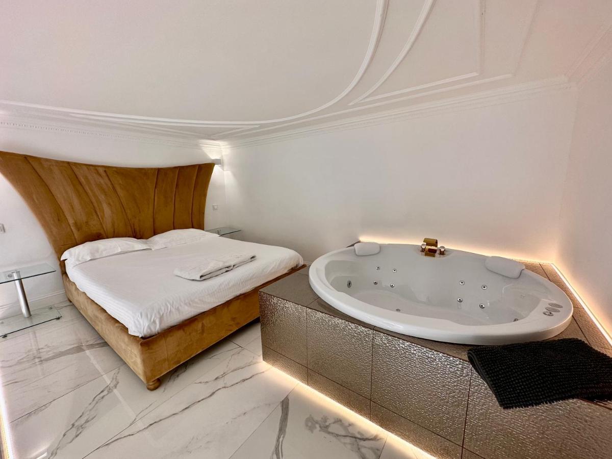 부다페스트 Jacuzzi Sinagoga View 아파트 외부 사진