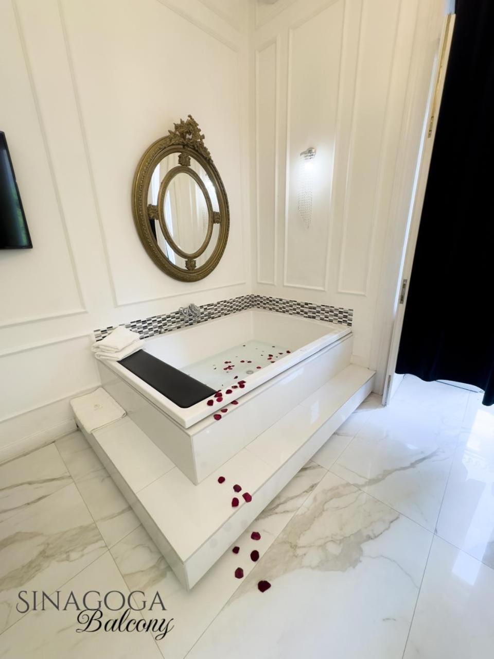 부다페스트 Jacuzzi Sinagoga View 아파트 외부 사진